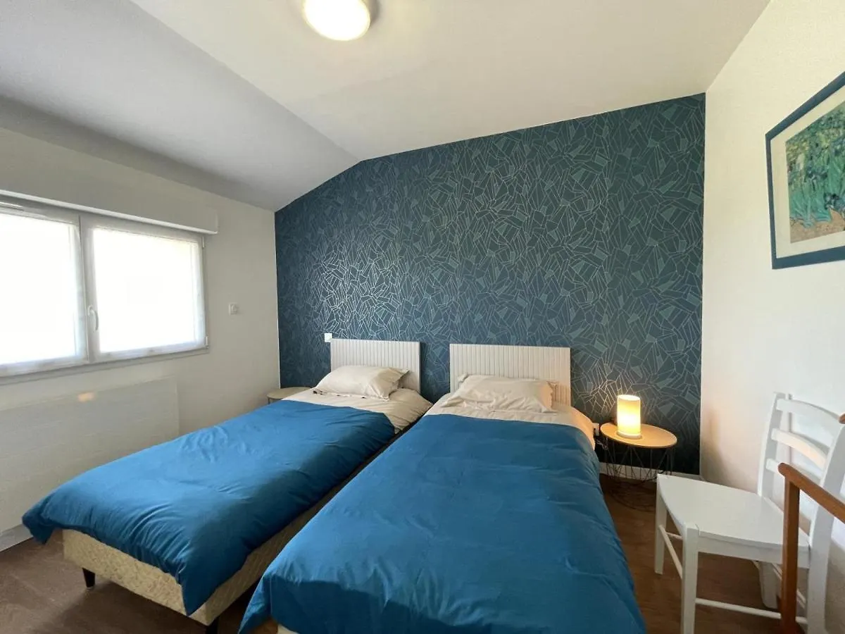 Maison Renovee Avec Jardin, Terrasse Et Wi-Fi A Coutansouze - Fr-1-489-478