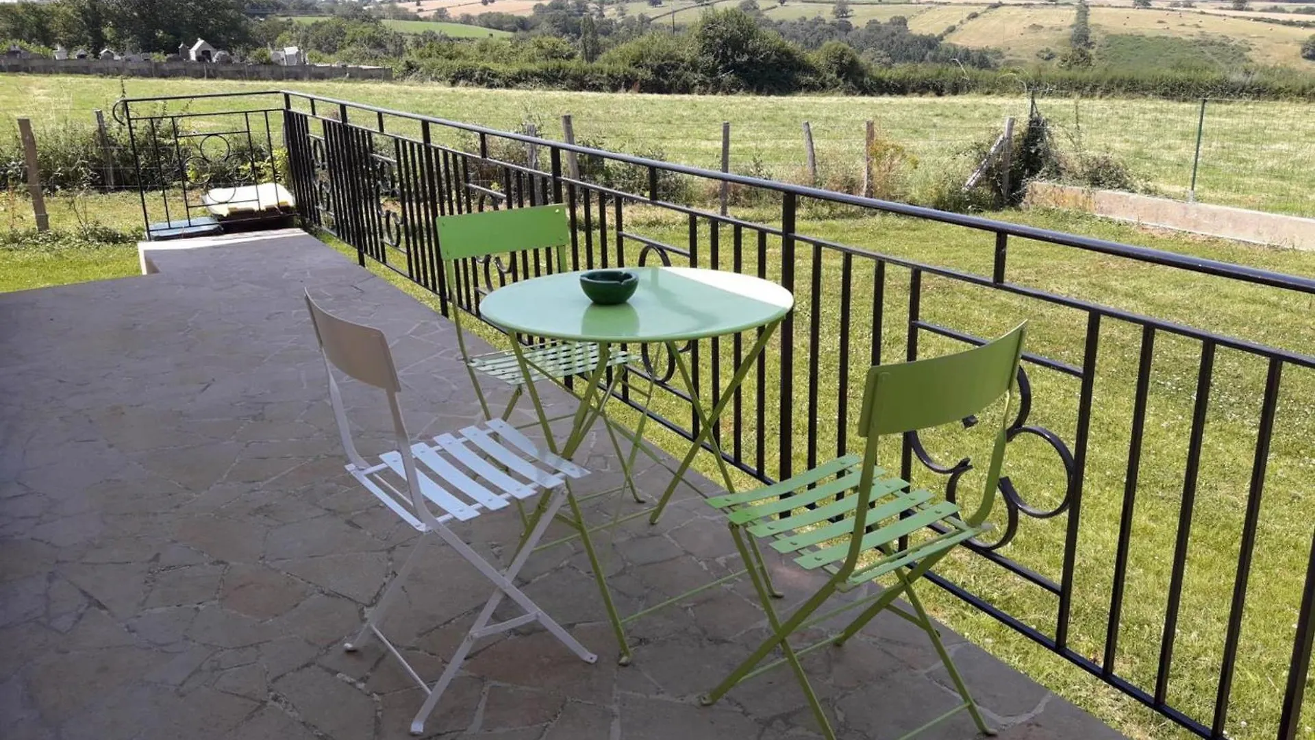 Maison Renovee Avec Jardin, Terrasse Et Wi-Fi A Coutansouze - Fr-1-489-478 France