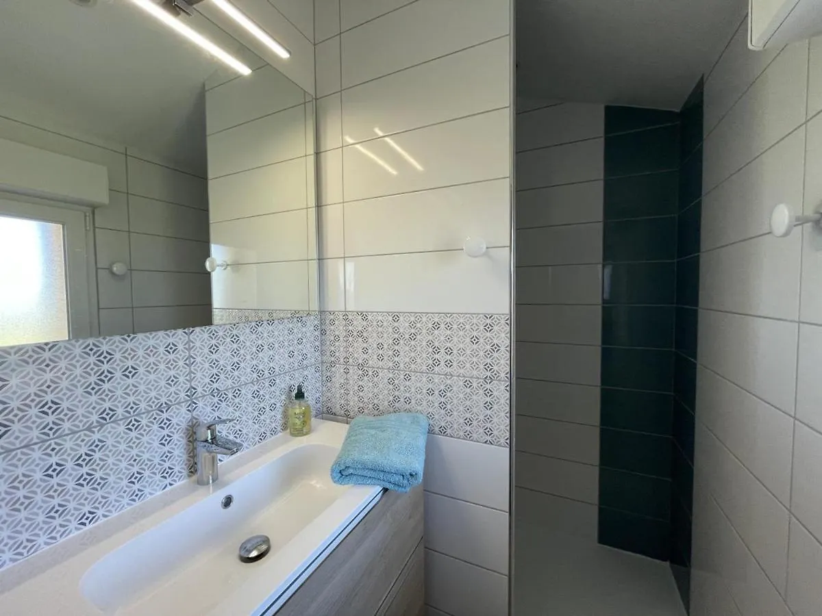 Maison Renovee Avec Jardin, Terrasse Et Wi-Fi A Coutansouze - Fr-1-489-478 Semesterbostad