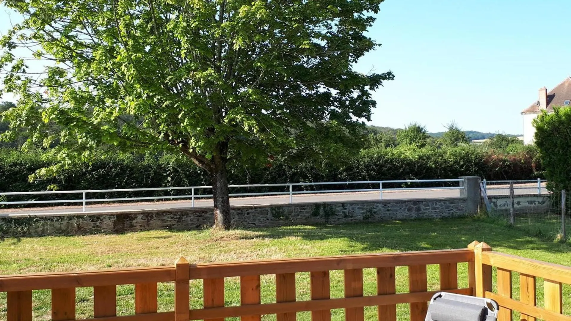 Maison Renovee Avec Jardin, Terrasse Et Wi-Fi A Coutansouze - Fr-1-489-478